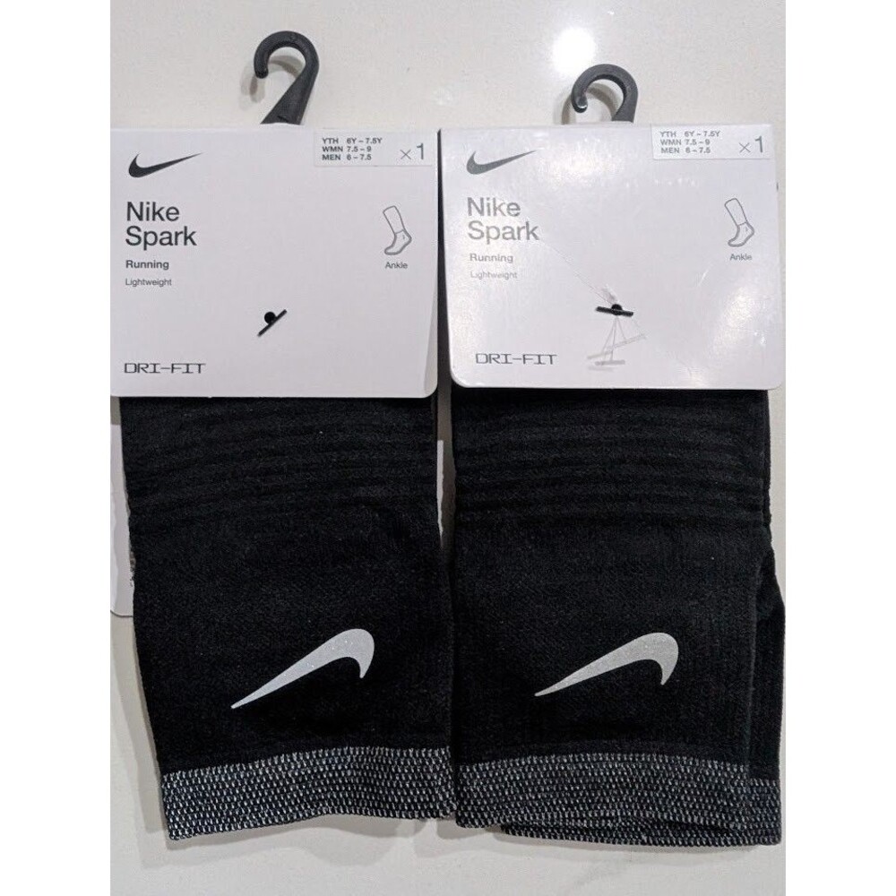 Lot of 2 Pairs Nike Spark Lightweight Running Socks Men's 6-7.5 / Women's 7.5-9